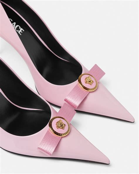 gianni versace classic pumps leather|versace pink ribbon shoes.